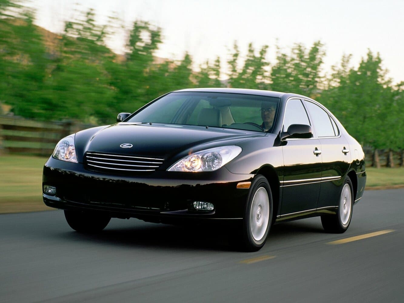 Lexus ES IV Седан, фото 3