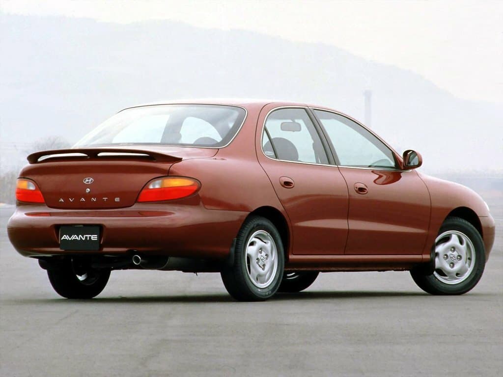 Hyundai Avante II Седан, фото 3