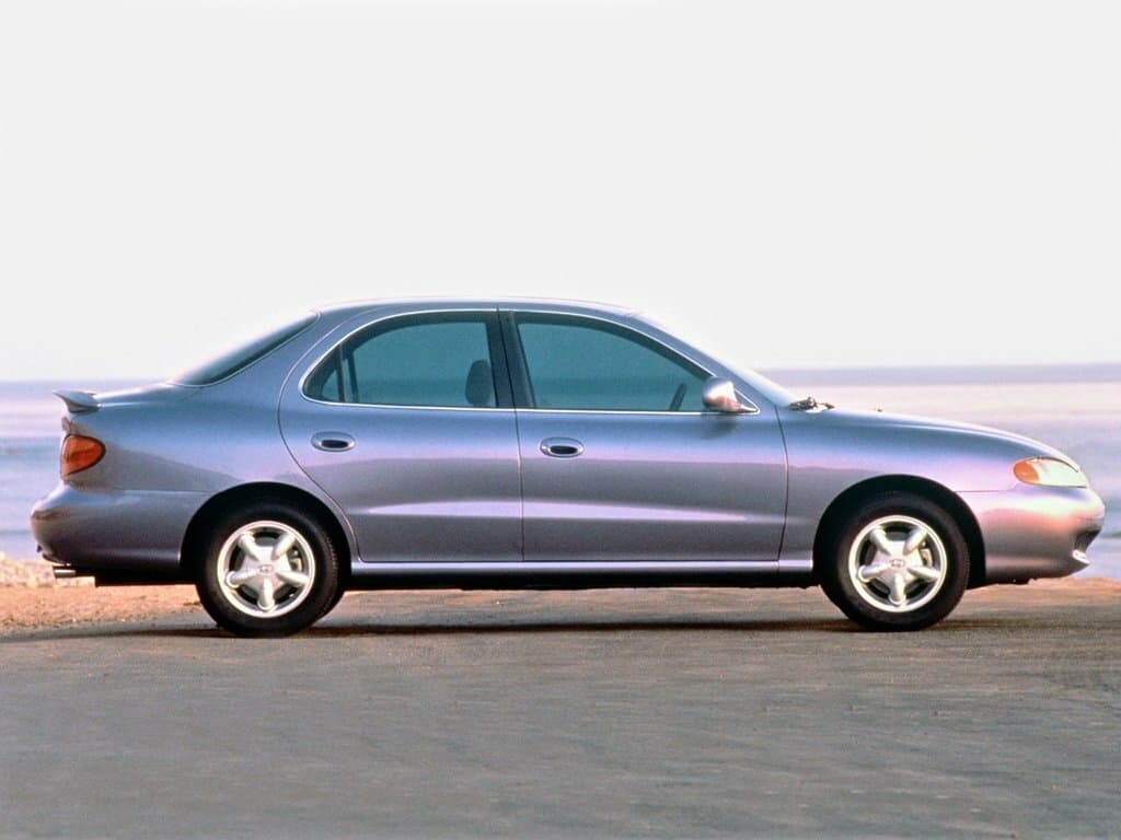 Hyundai Avante II Седан, фото 2