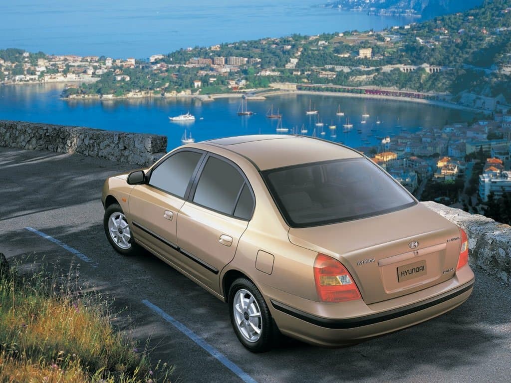 Hyundai Avante III Седан, фото 3