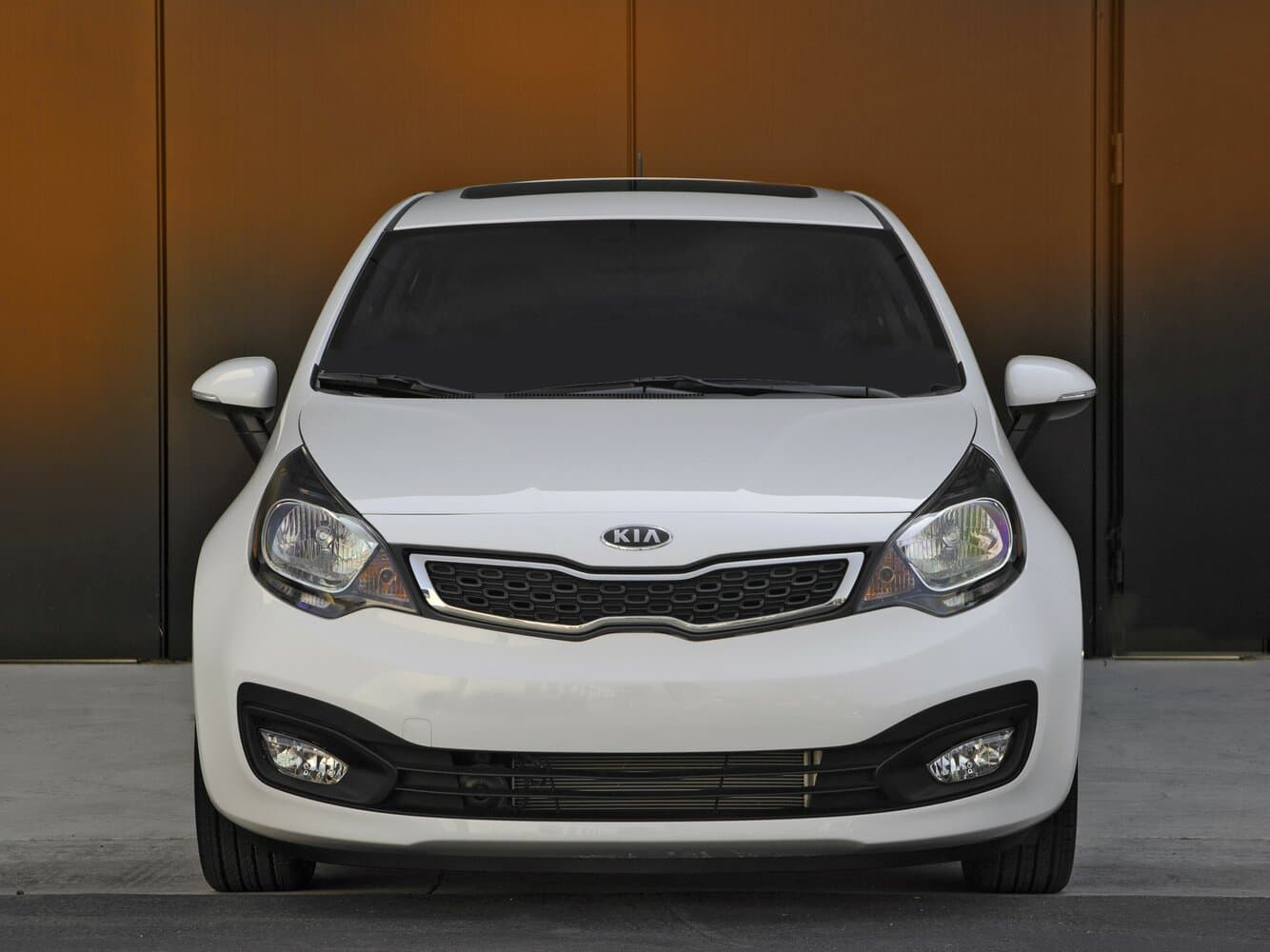 Kia Pride III Седан, фото 3