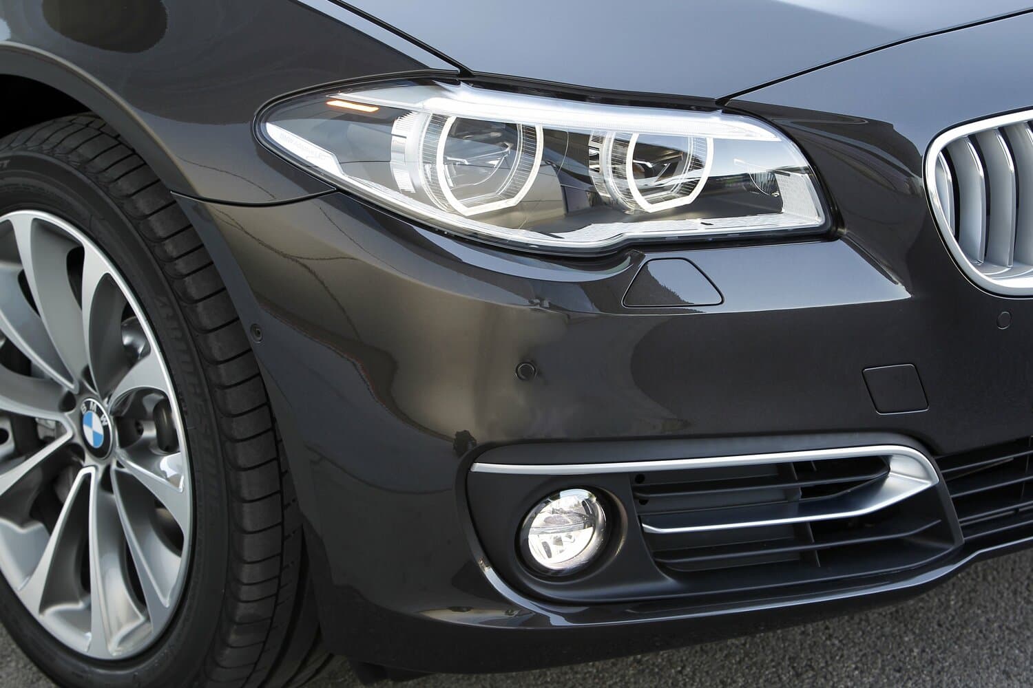 BMW 5 series VI (F10/F11/F07) Рестайлинг Универсал 5 дв., фото 16