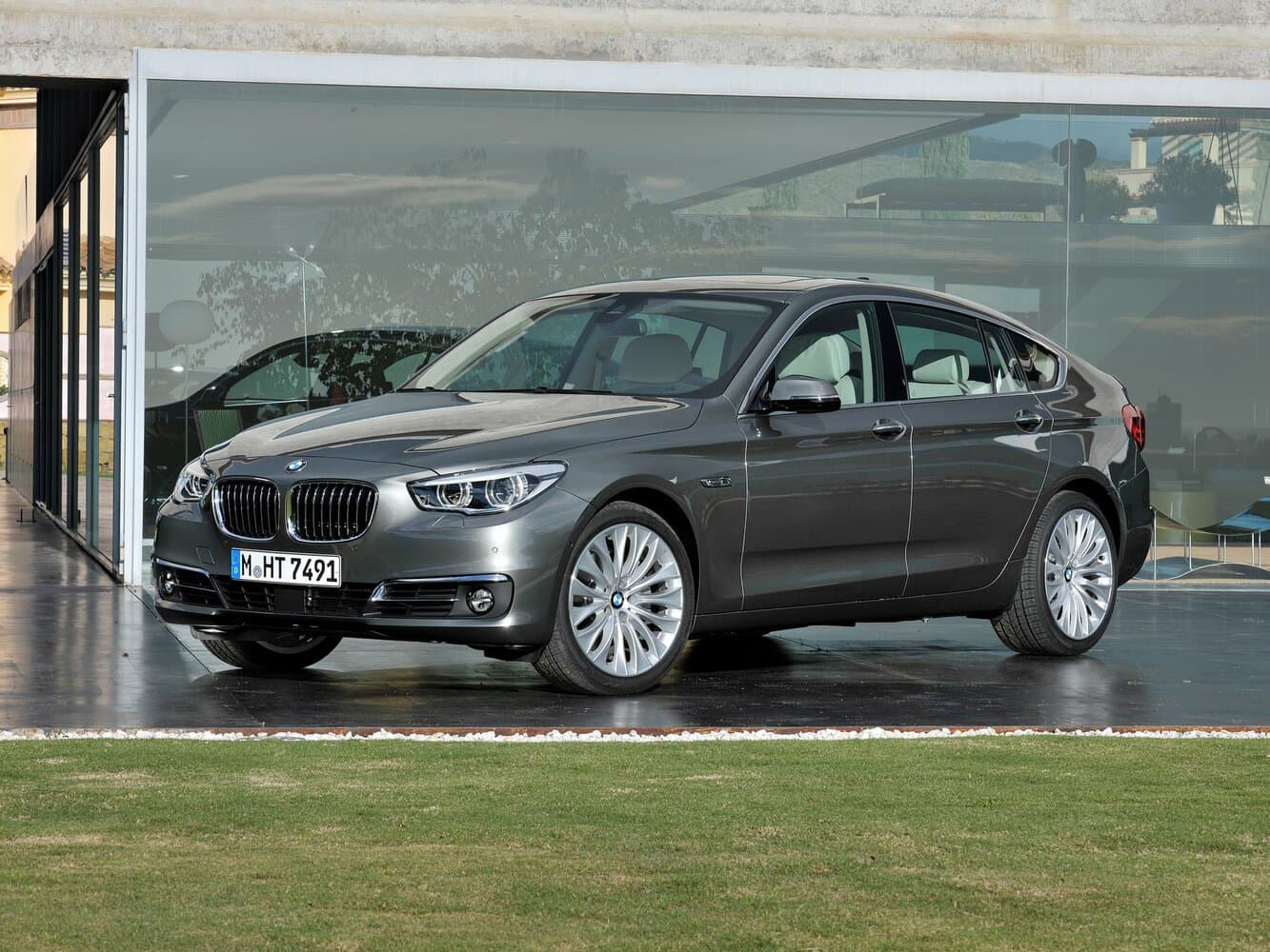 BMW 5 series VI (F10/F11/F07) Рестайлинг Лифтбек Gran Turismo