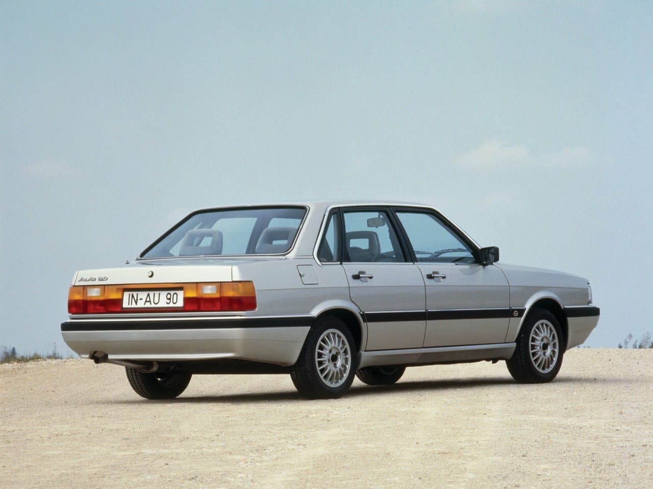 Audi 90