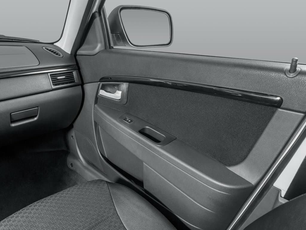 Lada (ВАЗ) Priora I Рестайлинг Хэтчбек 5 дв., фото 7