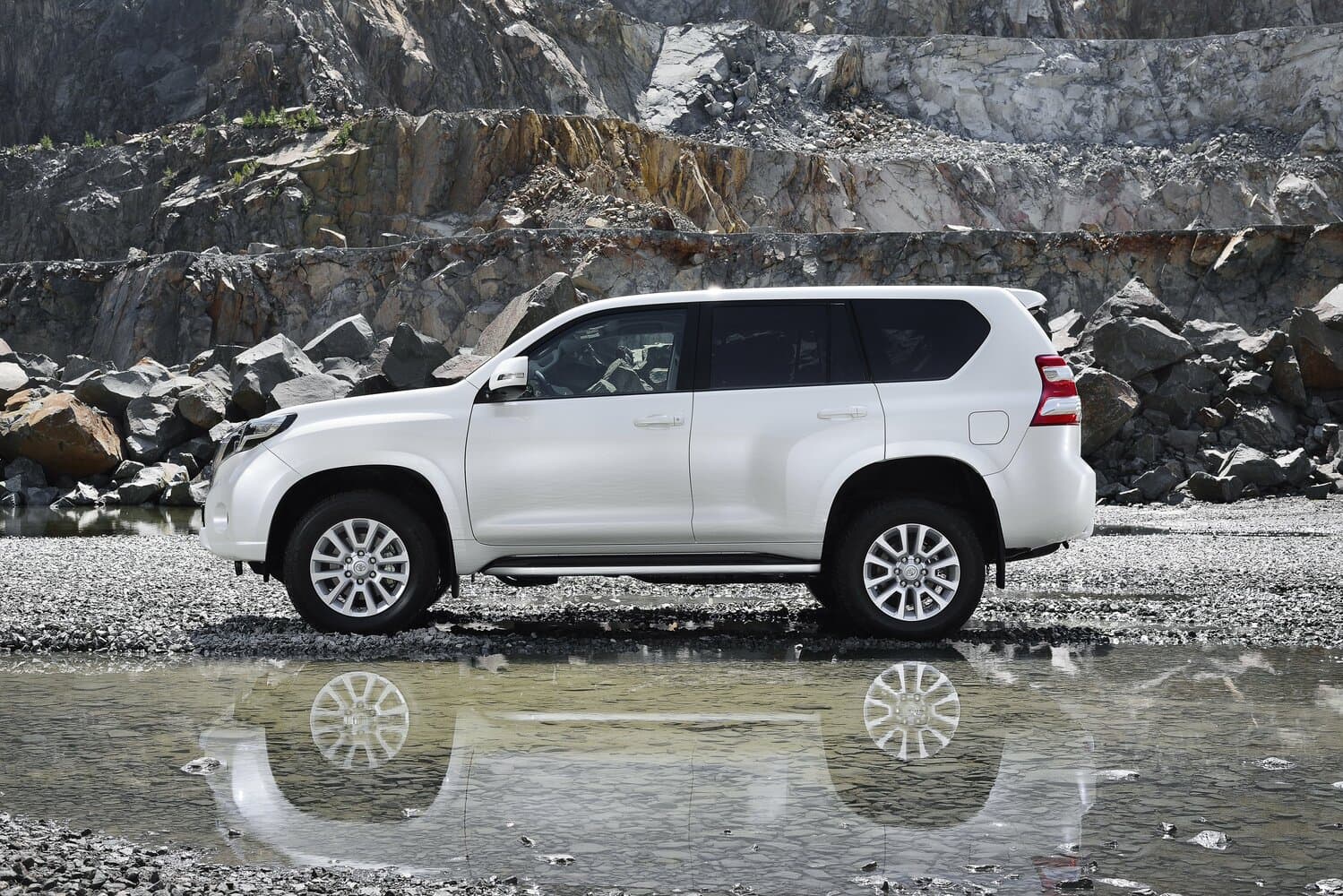 Toyota Land Cruiser Prado 150 Series Рестайлинг 1 Внедорожник 5 дв., фото 2