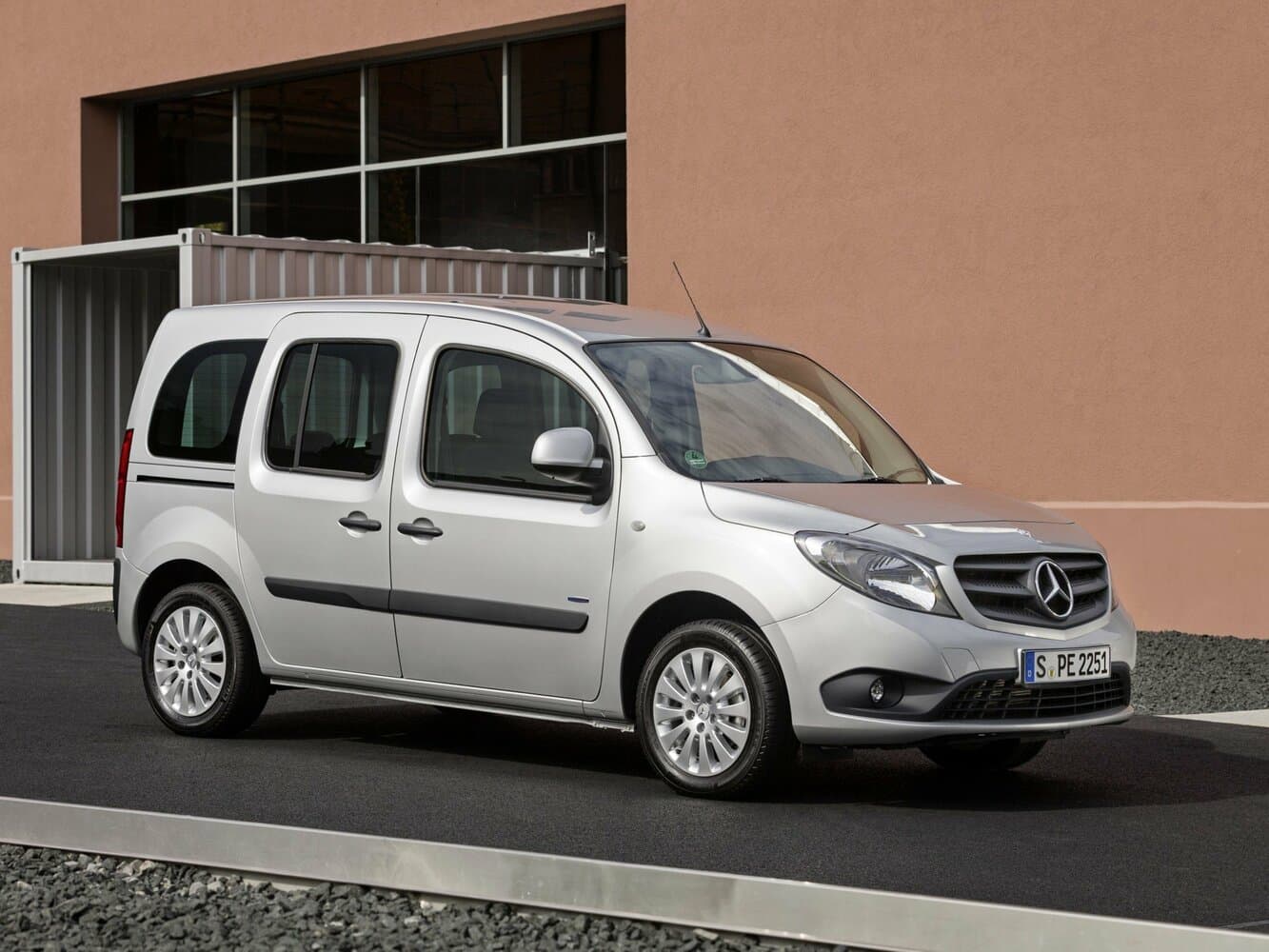 Mercedes-Benz Citan I (W415) Компактвэн