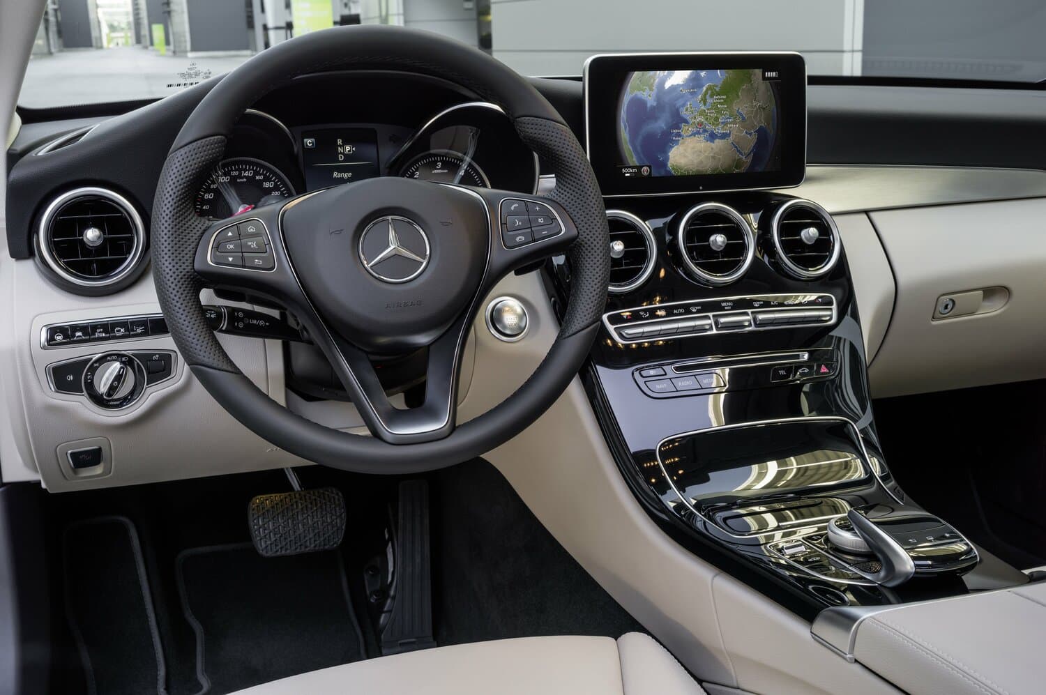 Mercedes-Benz C-Class IV (W205) Седан, фото 11