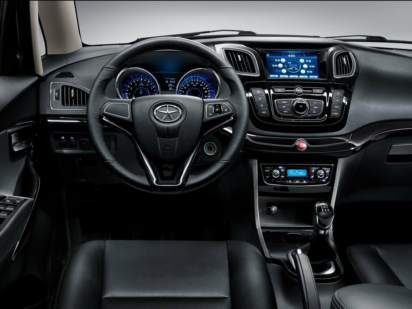 JAC J6 (Heyue RS)  Компактвэн, фото 4
