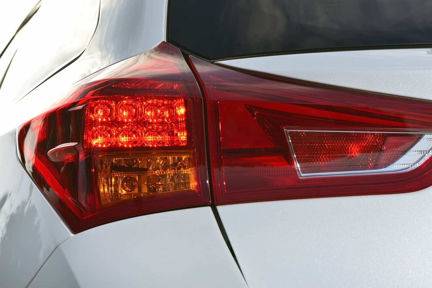 Toyota Auris II Универсал 5 дв., фото 11
