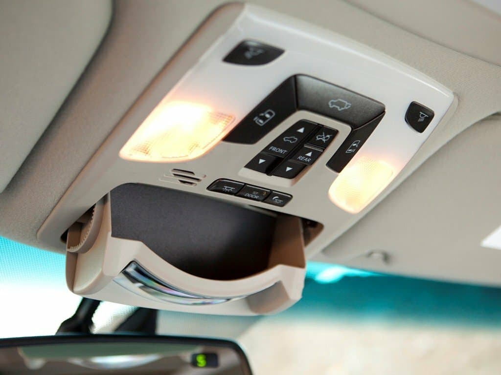 Toyota Sienna III Минивэн, фото 12