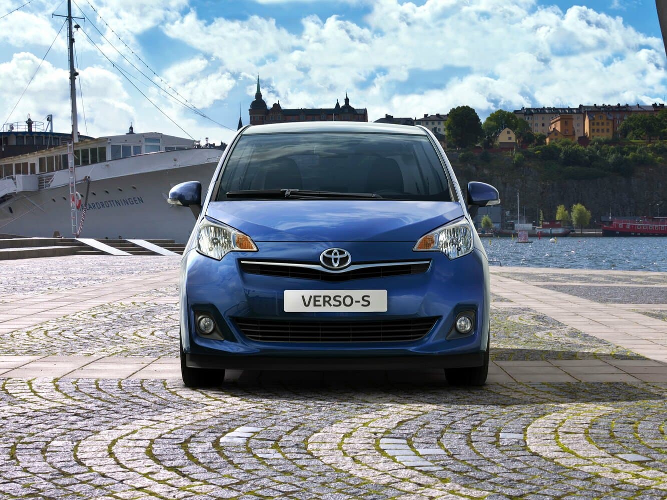 Toyota Verso-S  Хэтчбек 5 дв., фото 3