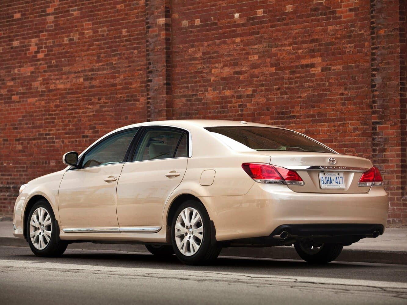 Toyota Avalon III Рестайлинг 2 Седан, фото 5