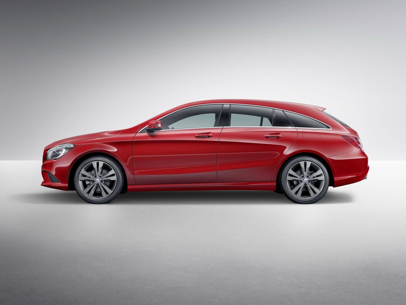 Mercedes-Benz CLA I (C117, X117) Универсал 5 дв., фото 2