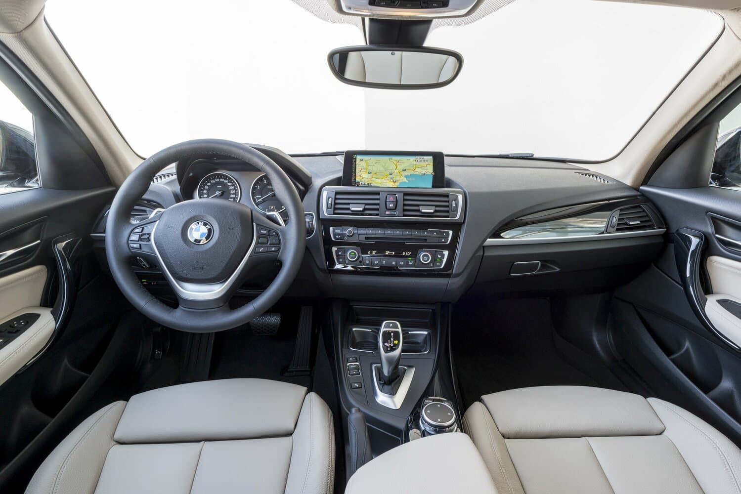 BMW 1 series II (F20/F21) Рестайлинг Хэтчбек 5 дв., фото 6