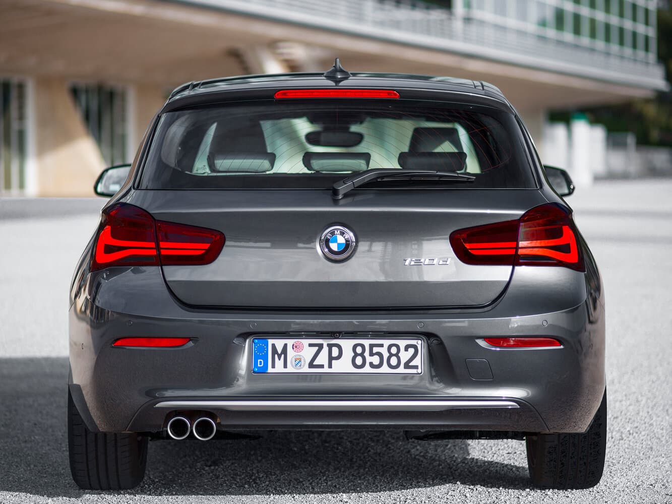 BMW 1 series II (F20/F21) Рестайлинг Хэтчбек 3 дв., фото 4