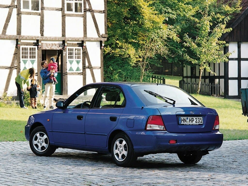 Hyundai Accent II Хэтчбек 5 дв., фото 3