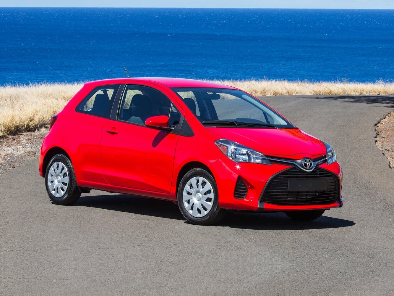 Toyota Yaris III Рестайлинг Хэтчбек 3 дв.