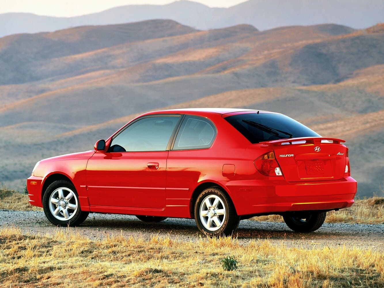 Hyundai Accent II Рестайлинг Хэтчбек 3 дв., фото 2