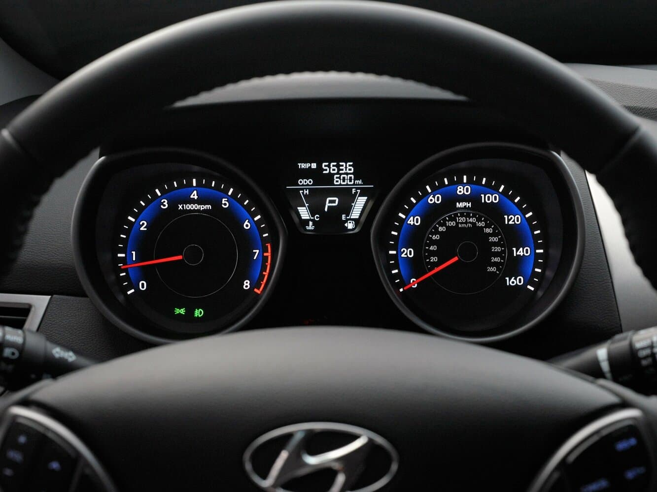 Hyundai Elantra V (MD) Купе, фото 8
