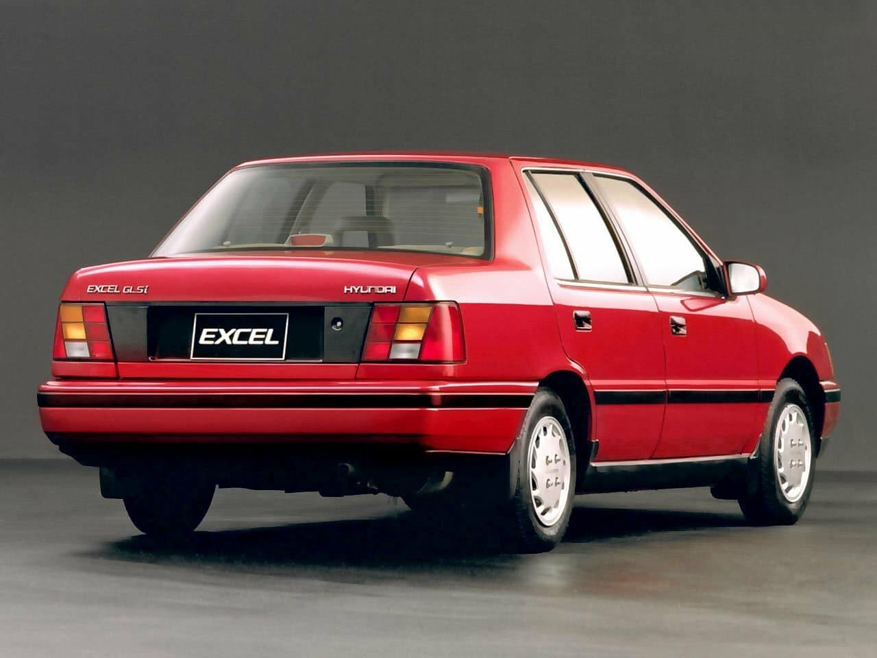 Hyundai Excel II Седан, фото 3