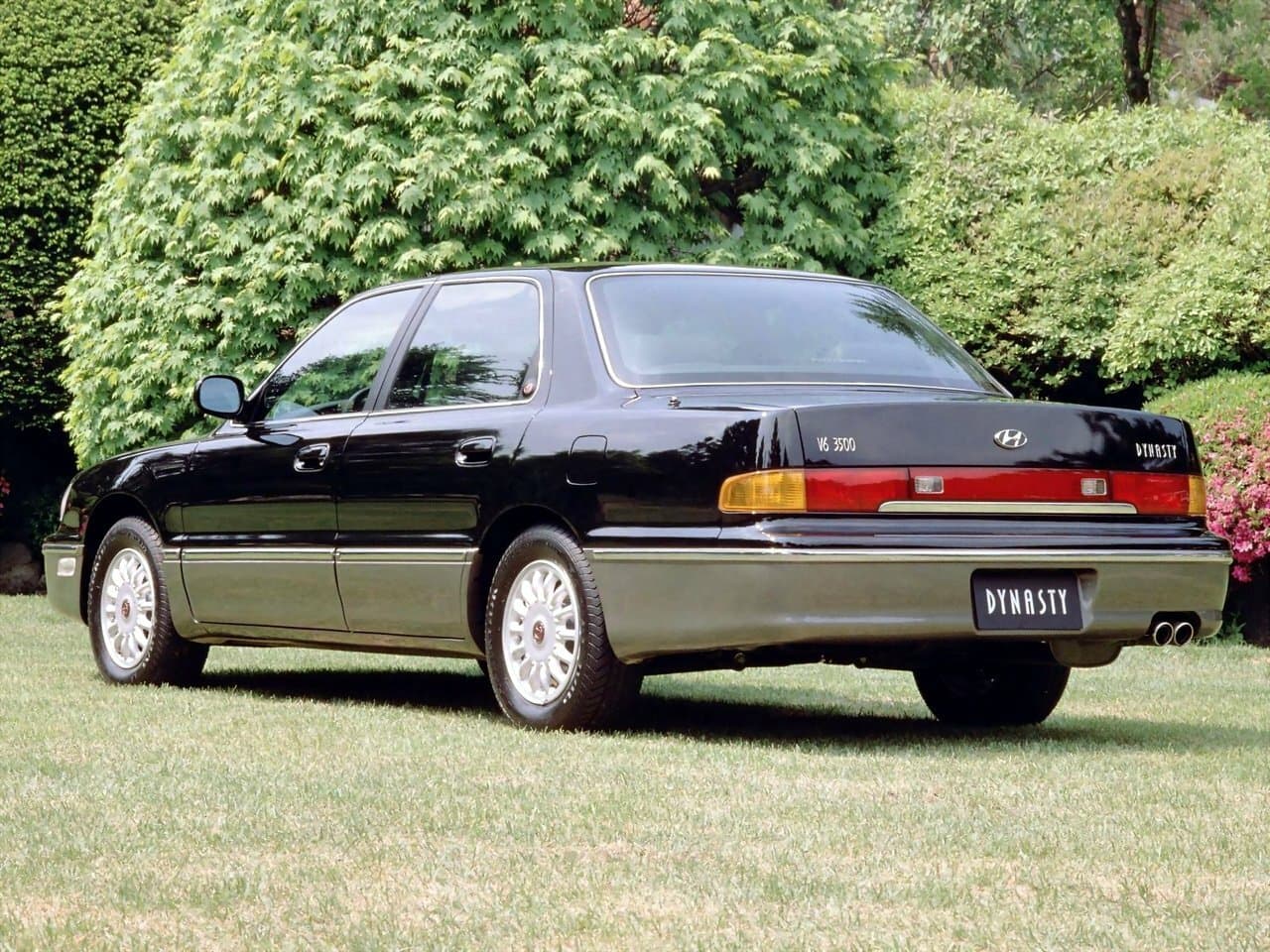 Hyundai Dynasty  Седан, фото 2
