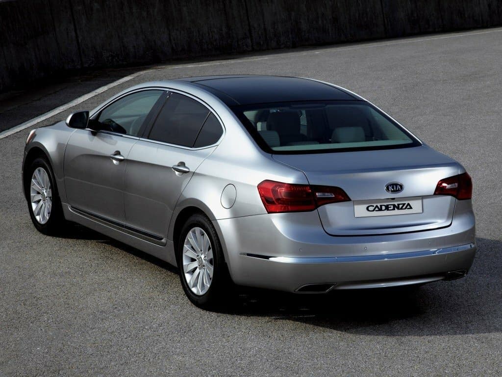 Kia Cadenza I Седан, фото 5