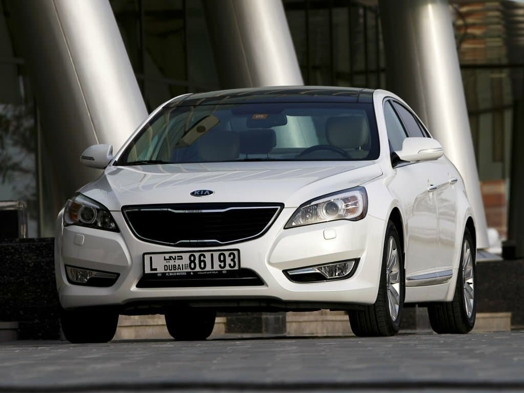 Kia Cadenza I Седан, фото 3