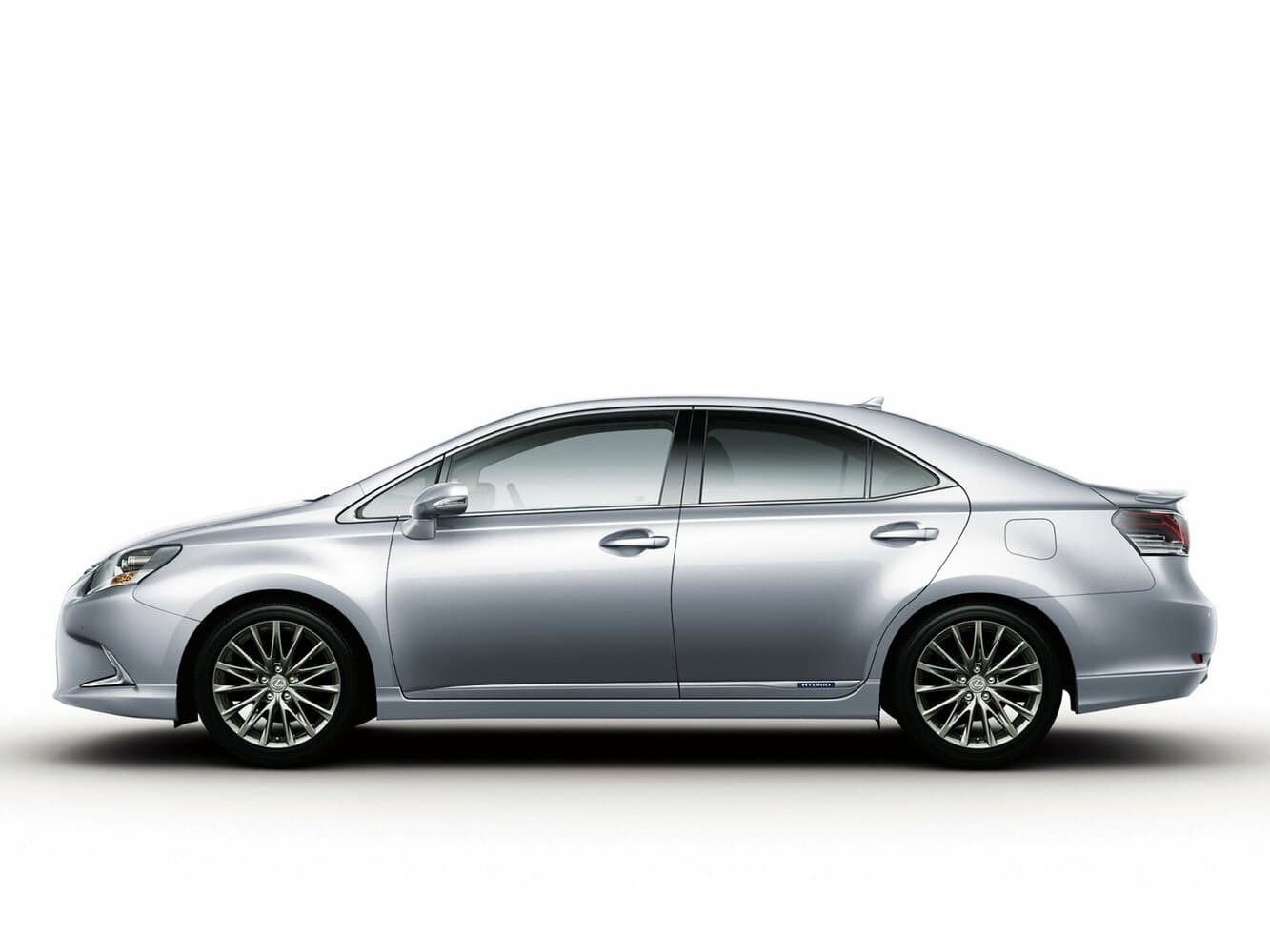 Lexus HS I Рестайлинг Седан, фото 2