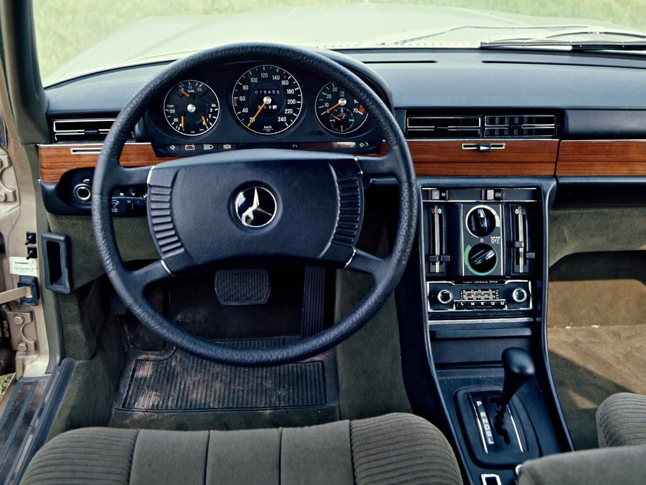 Mercedes-Benz S-Class I (W116) Седан, фото 6