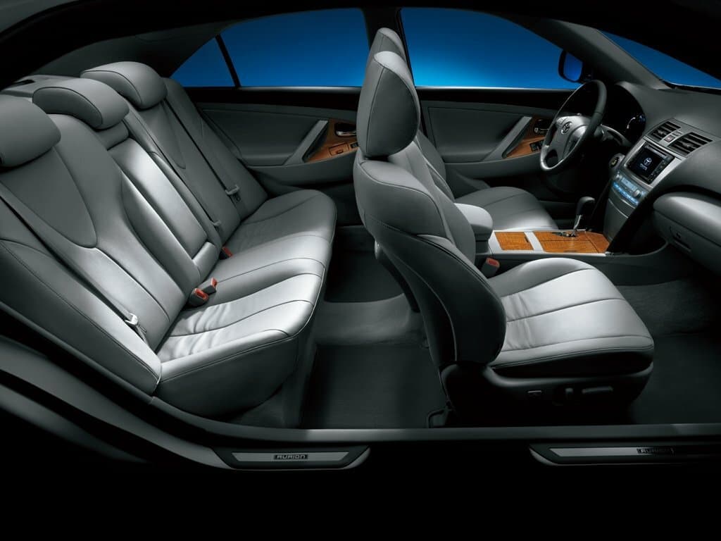 Toyota Aurion I Седан, фото 6