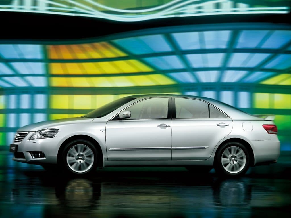 Toyota Aurion I Седан, фото 2
