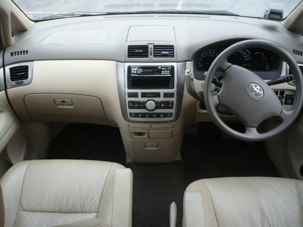 Toyota Picnic II Компактвэн, фото 3