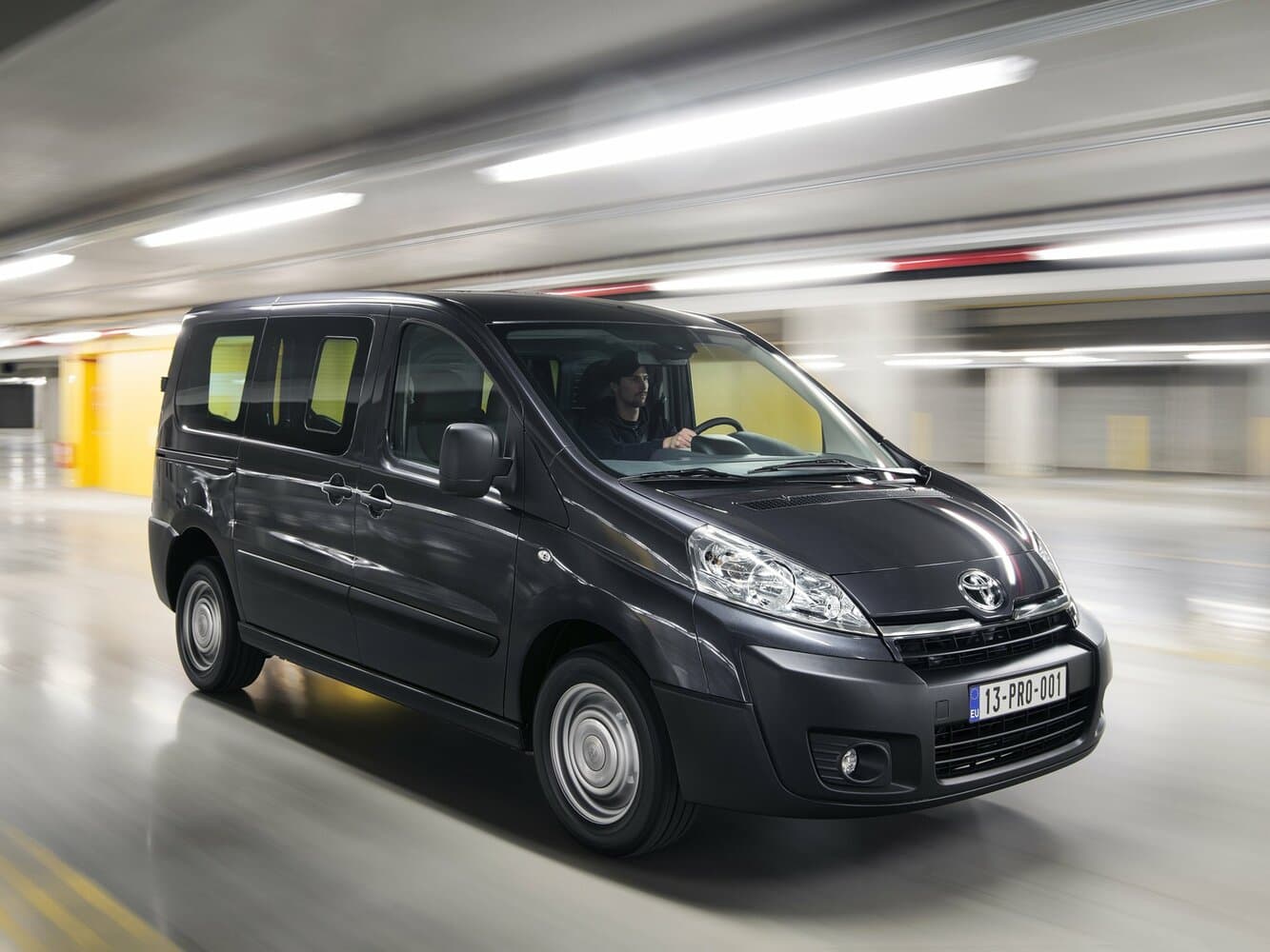 Toyota ProAce I Минивэн