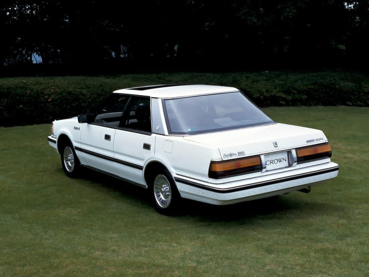 Toyota Crown VII (S120) Седан, фото 5