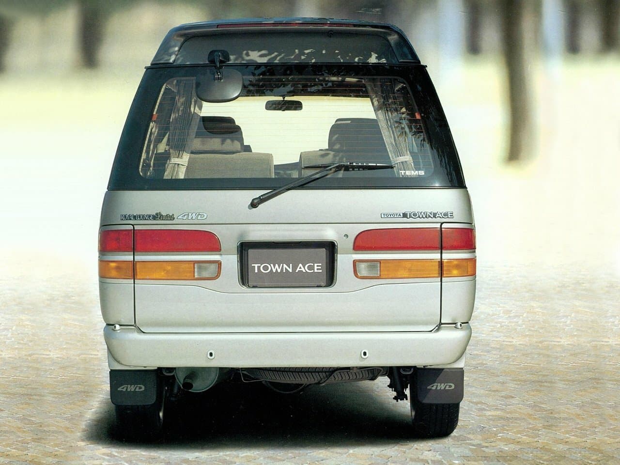 Toyota Town Ace II Рестайлинг 3 Компактвэн, фото 3