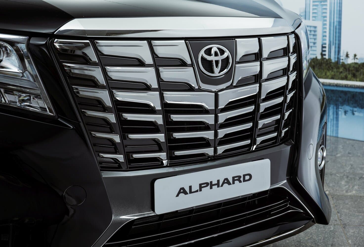 Toyota Alphard III Минивэн, фото 16