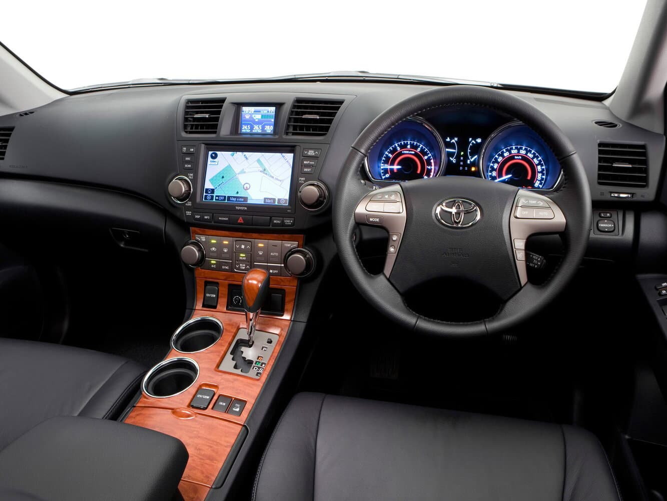Toyota Kluger II (XU40) Рестайлинг Внедорожник 5 дв., фото 3