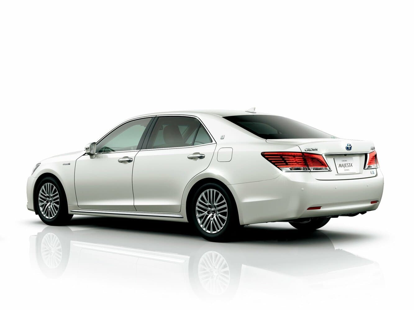 Toyota Crown Majesta VI (S210) Седан, фото 4