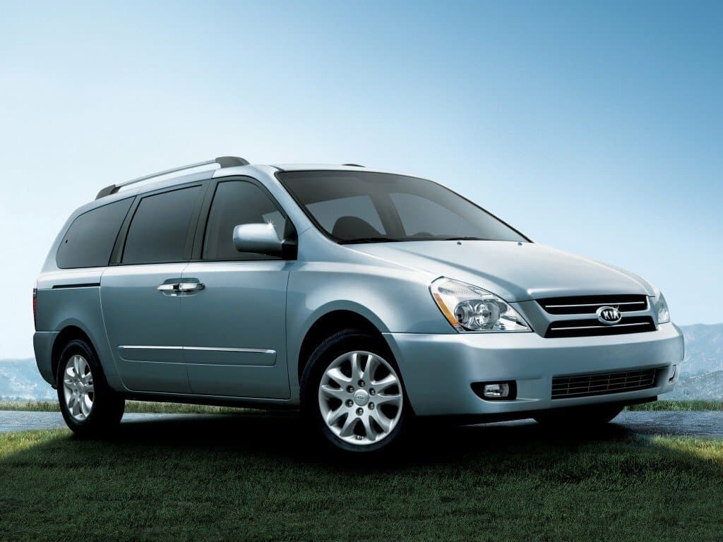 Kia Carnival II