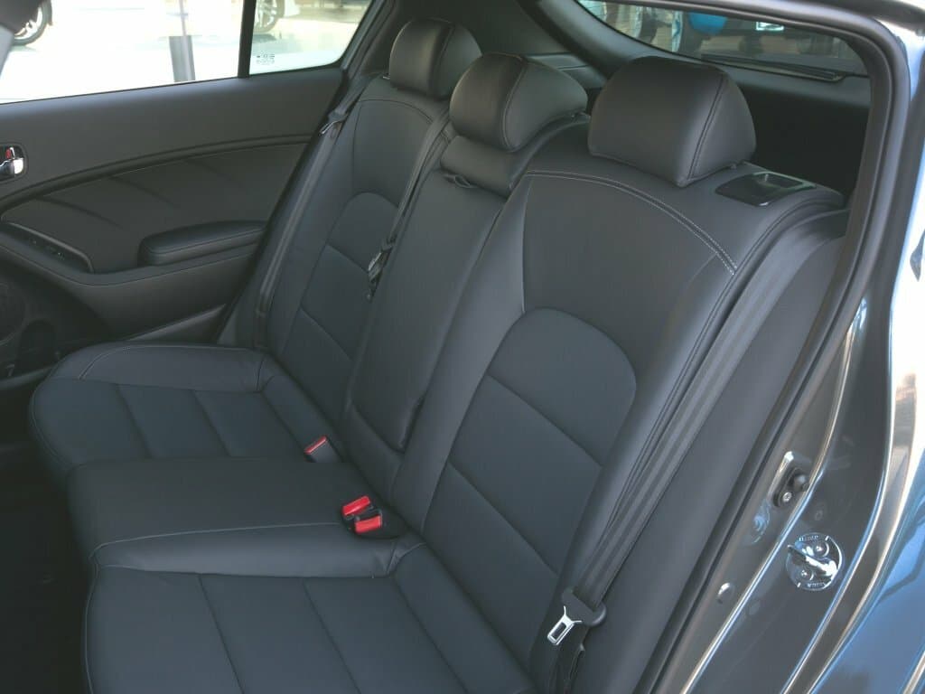 Kia Forte II Хэтчбек 5 дв., фото 8