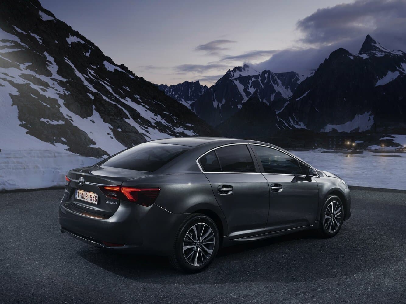 Toyota Avensis III Рестайлинг 2 Седан, фото 5
