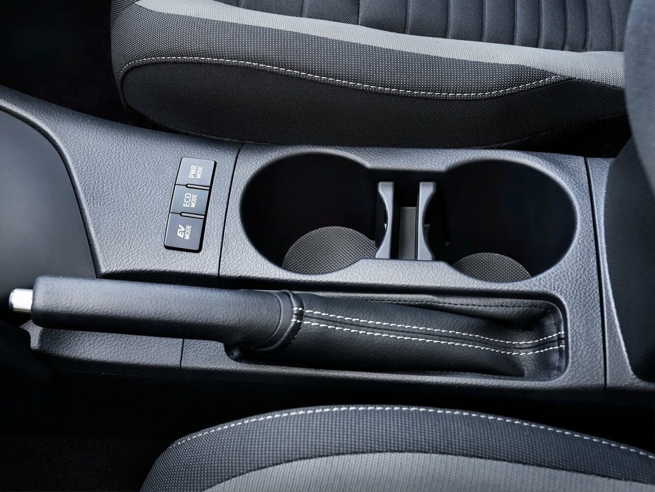 Toyota Auris II Рестайлинг Хэтчбек 5 дв., фото 15