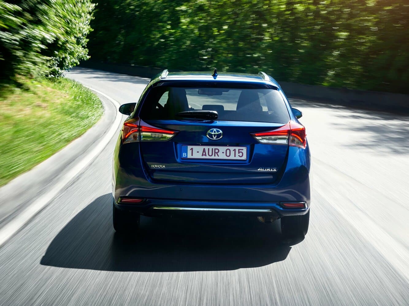Toyota Auris II Рестайлинг Универсал 5 дв., фото 4