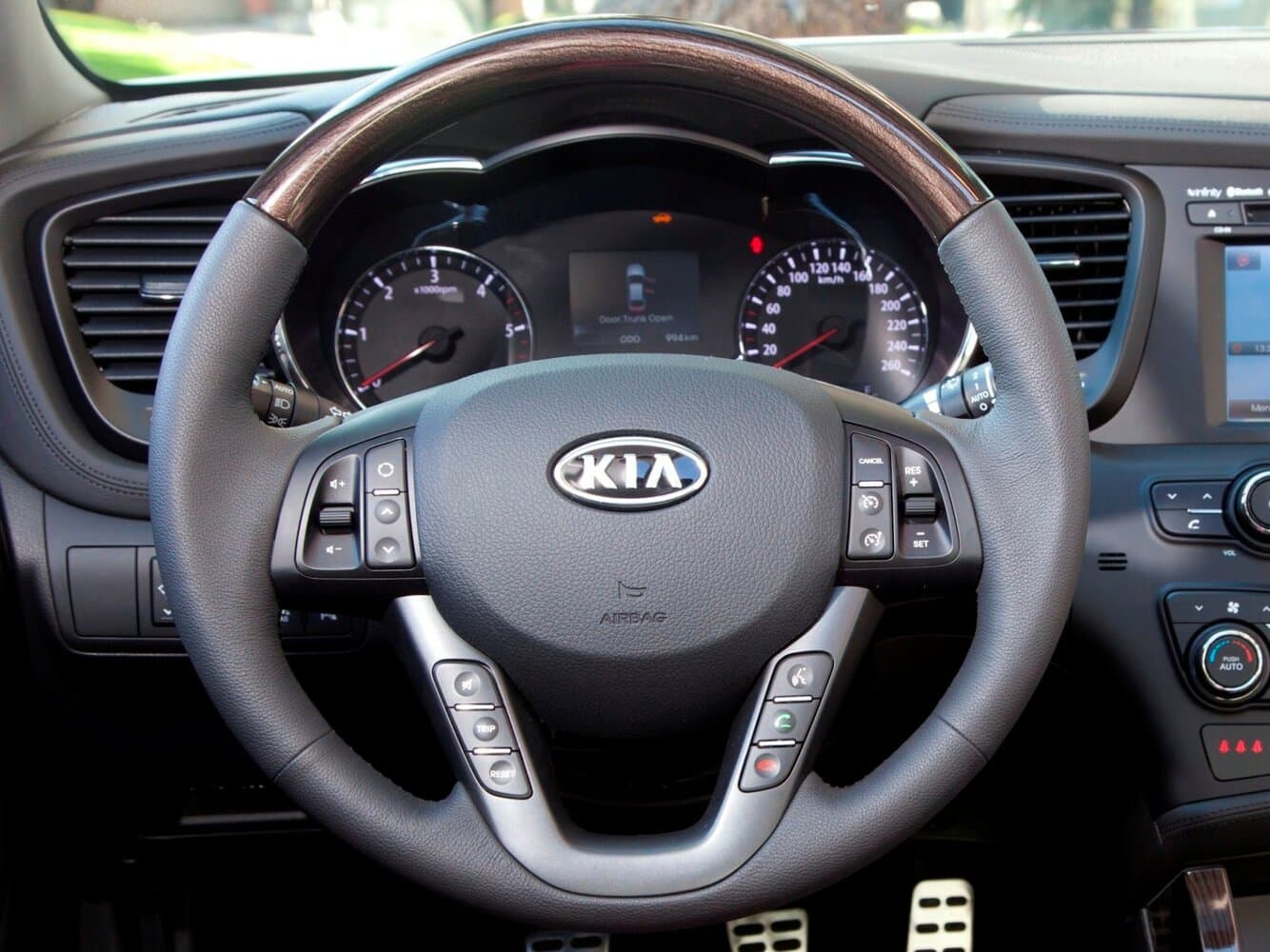 Kia K5 I Седан, фото 5