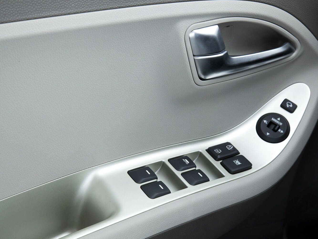 Kia Morning II Хэтчбек 5 дв., фото 6
