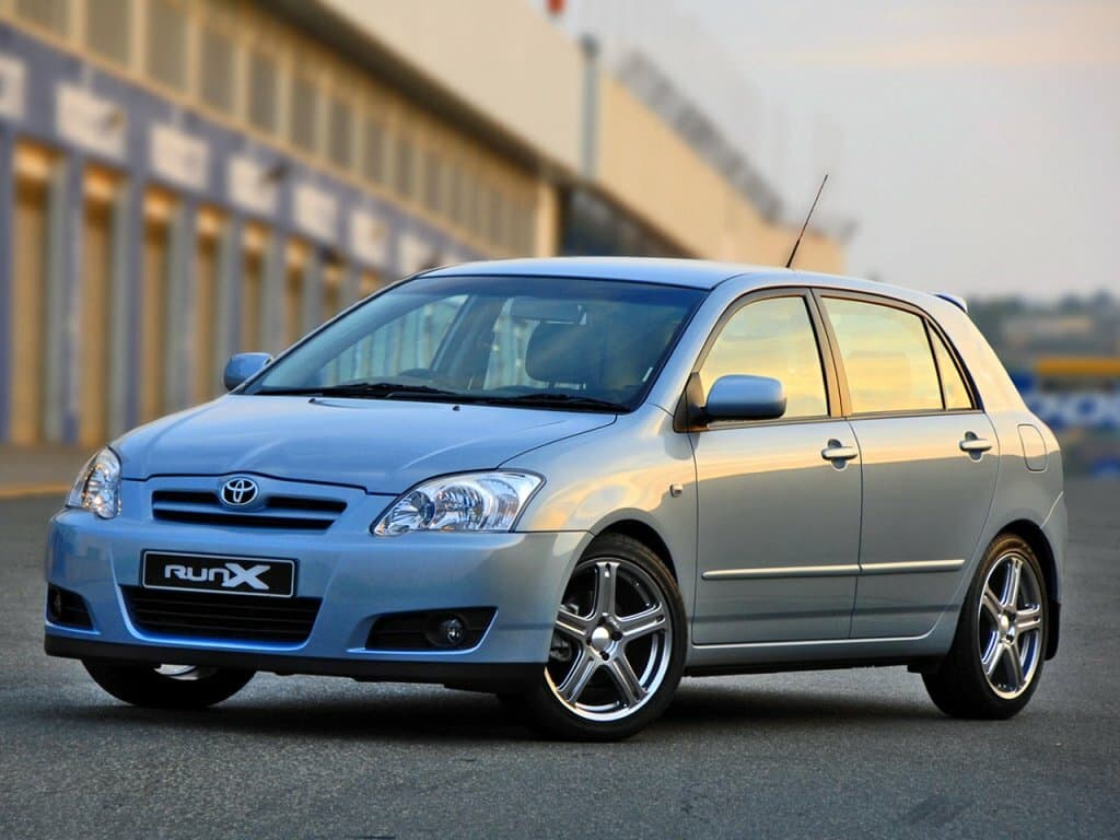 Toyota Corolla IX (E120, E130) Рестайлинг Хэтчбек 5 дв. Runx