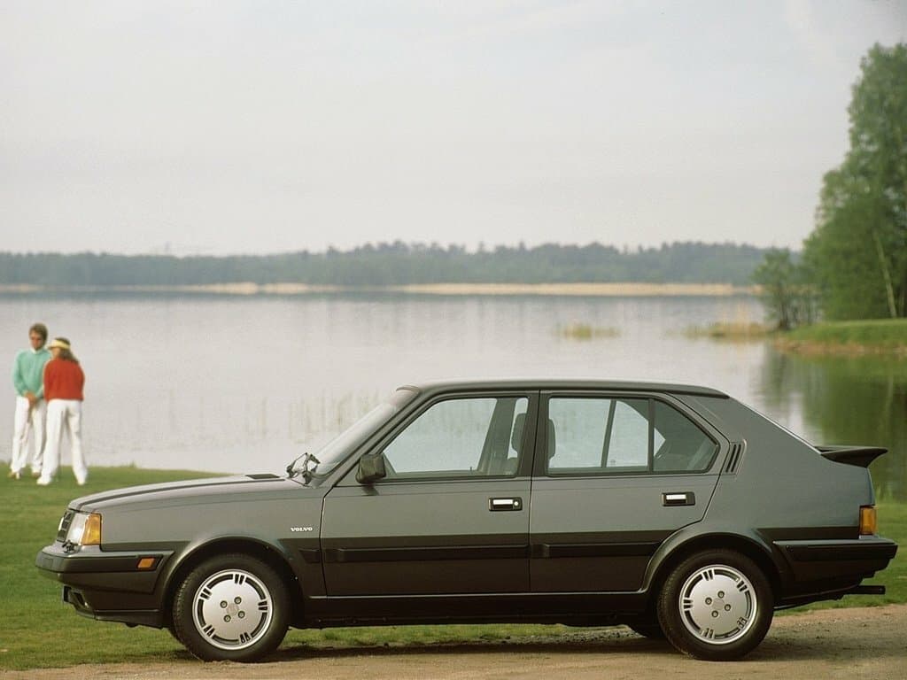 Volvo 300 Series
