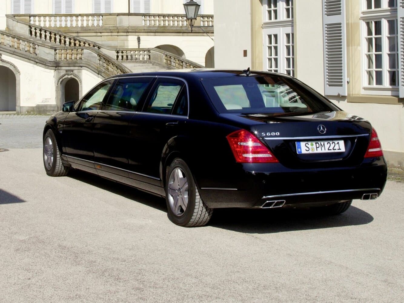 Mercedes-Benz S-Class V (W221) Рестайлинг Лимузин Pullman, фото 3