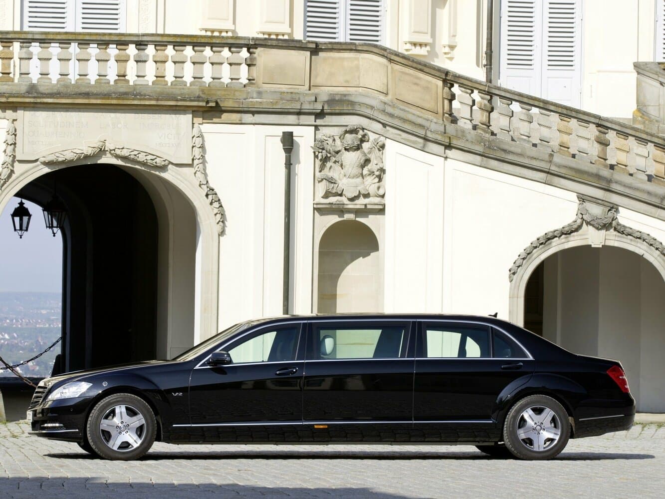 Mercedes-Benz S-Class V (W221) Рестайлинг Лимузин Pullman, фото 2